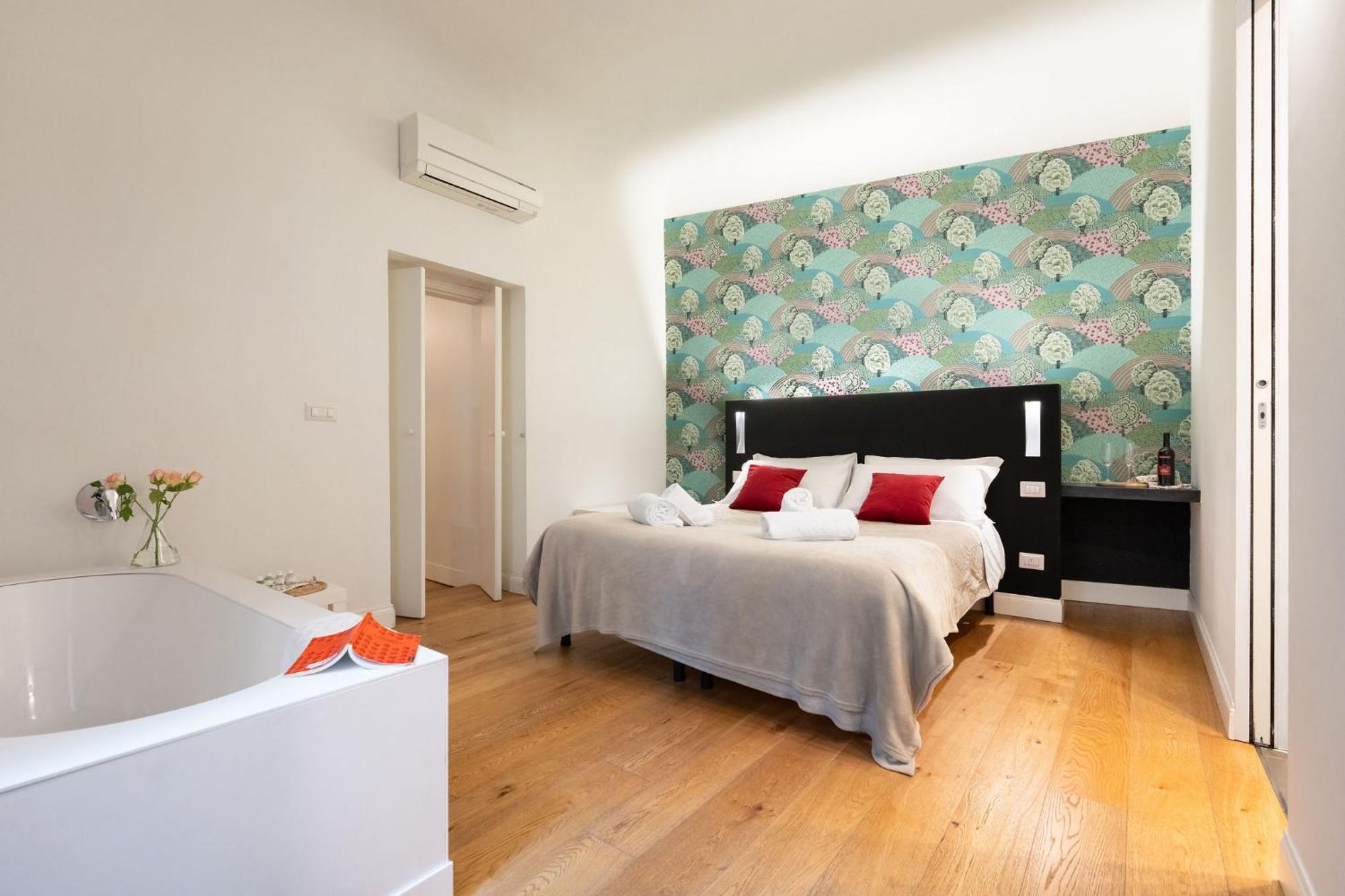 Tb-One Bedroom Luxury Apartment In The Fashion District フィレンツェ エクステリア 写真