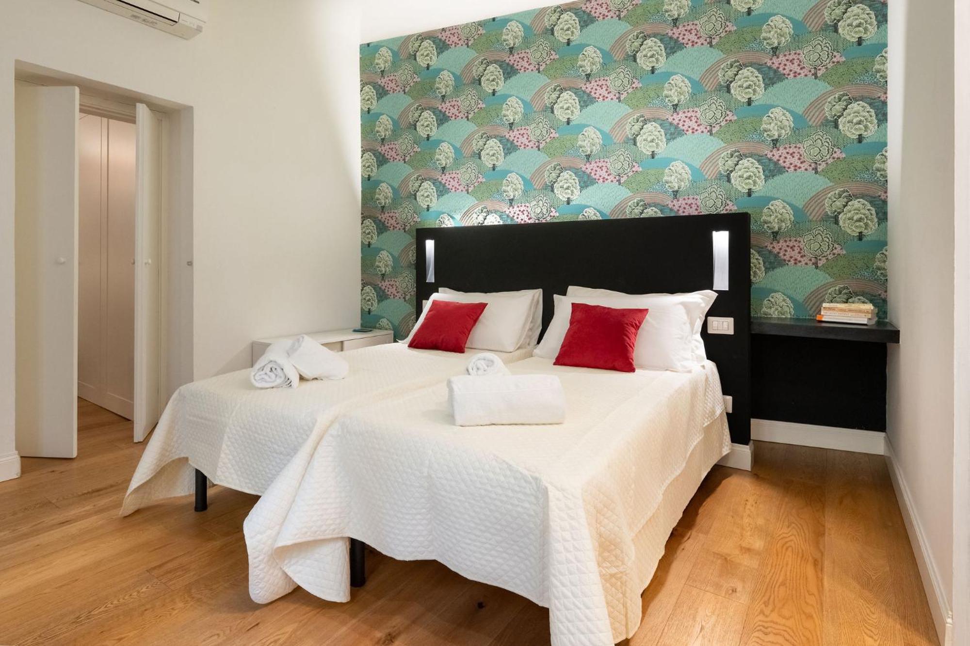 Tb-One Bedroom Luxury Apartment In The Fashion District フィレンツェ エクステリア 写真